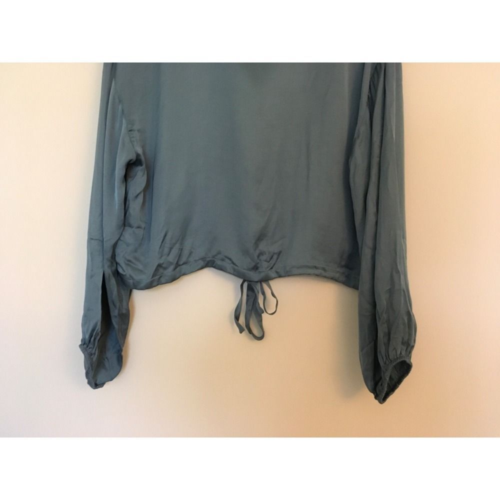 GUESS Womens Long Sleeve Sasha Top Button Up Blouse Sz L Cyclone Blue Tie $89 - Picture 10 of 15